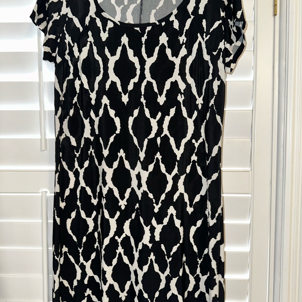 AB Studio Monochrome Abstract Dress